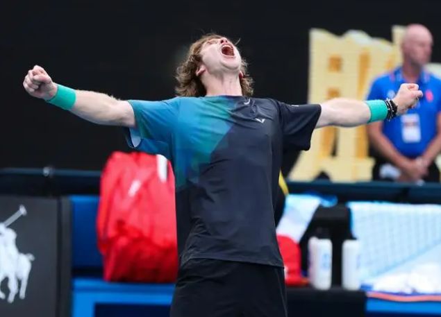 意甲竞争激 意甲竞争激