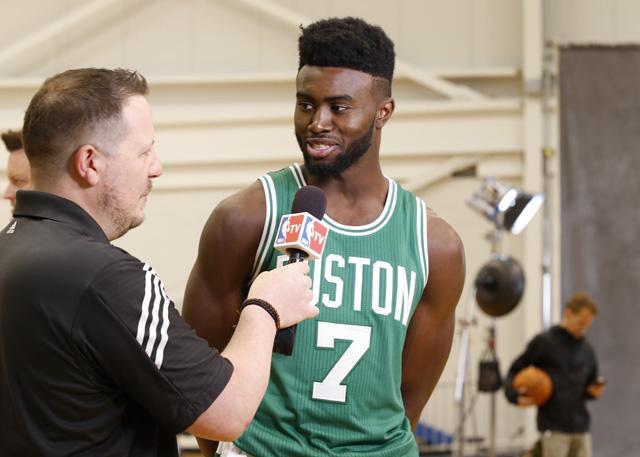 就直接炸裂 就直接炸裂